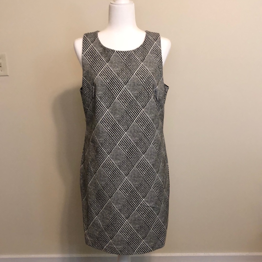 New Banana Republic Black & White Dress - 12P